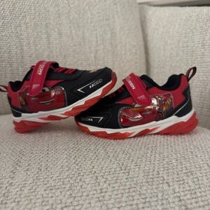 Lightning McQueen Light-Up Shoes [Toddler 8]
